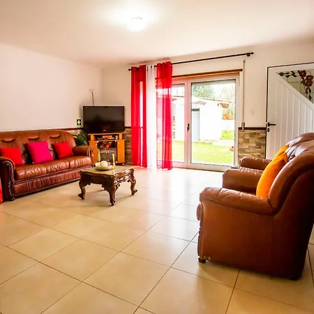 Casa Da Aldeia Feriehus Cachopo (Braga)